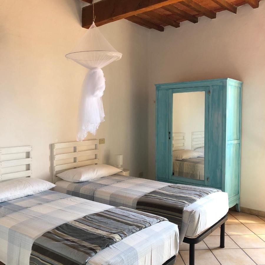 קסטנייטו קרדוצ'י Anitta Guesthouse מראה חיצוני תמונה