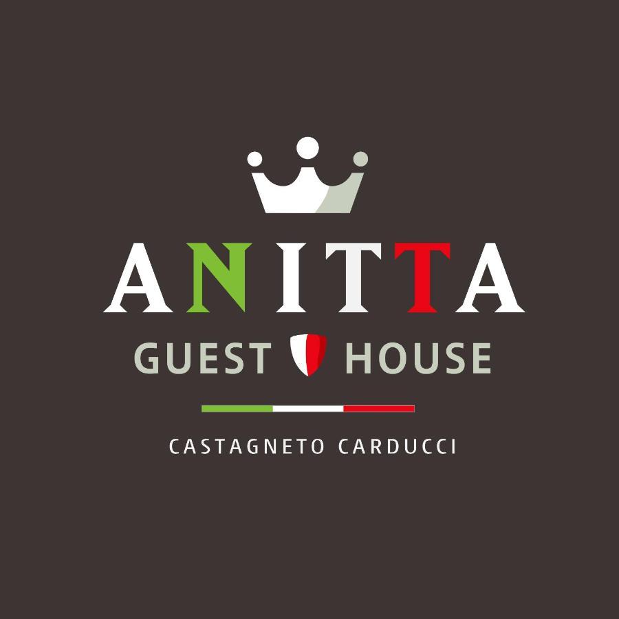 קסטנייטו קרדוצ'י Anitta Guesthouse מראה חיצוני תמונה