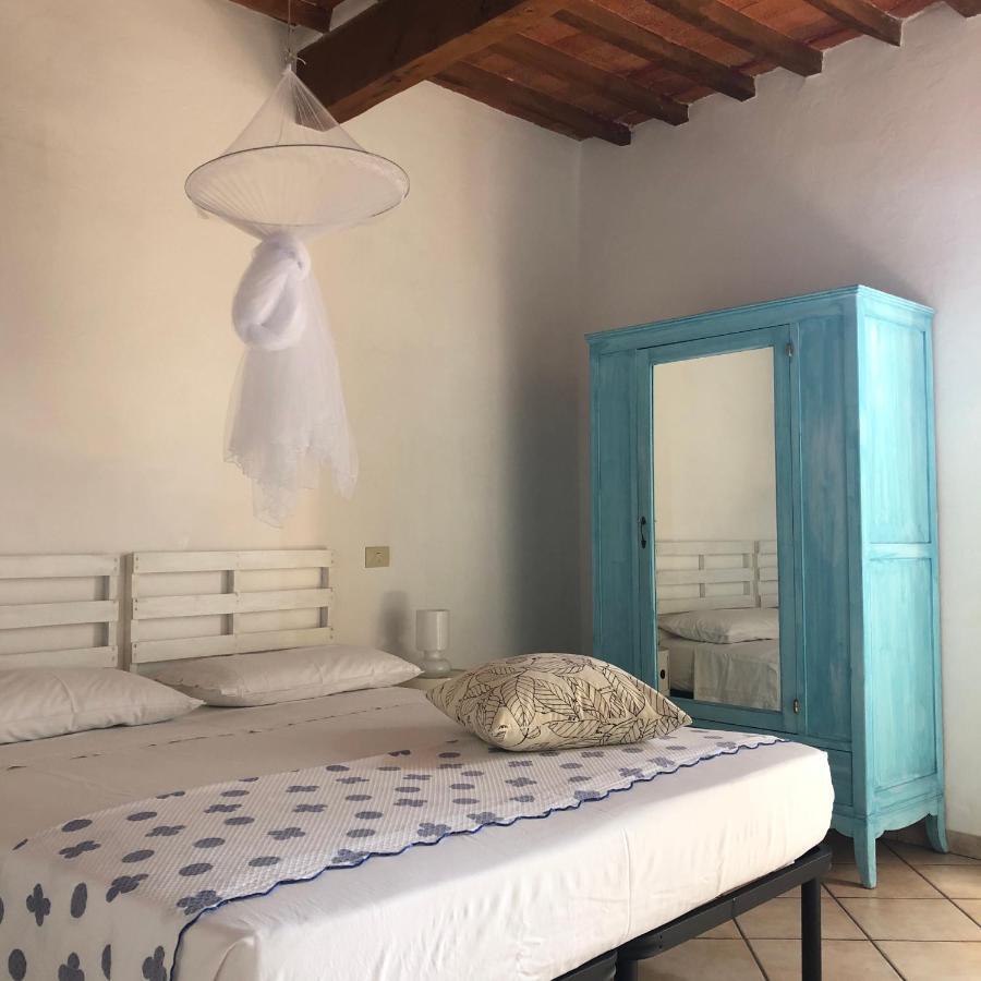 קסטנייטו קרדוצ'י Anitta Guesthouse מראה חיצוני תמונה